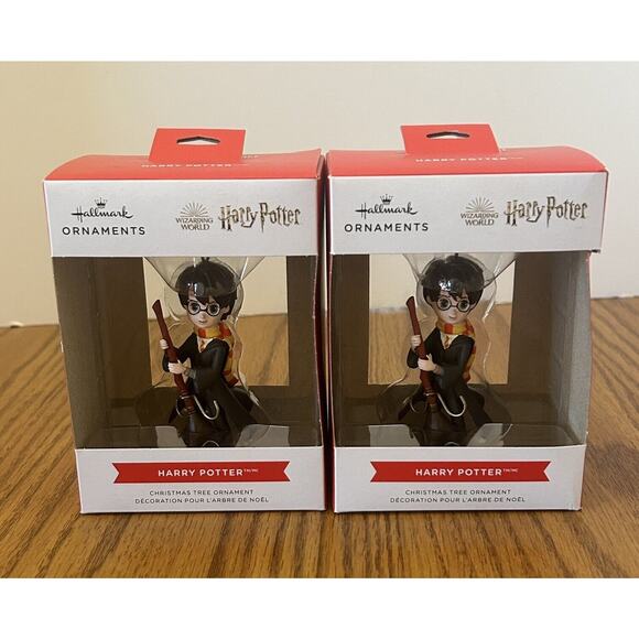 Hallmark Ornament Harry Potter with Quiddich Broom Wizarding World  Lot 2 - Picture 1 of 8